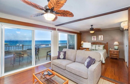 Kailua-Kona House | Banyan Tree #305