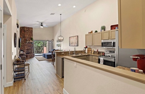 Payson House | Bear Lake Cabin Too! Game room & movie theater!