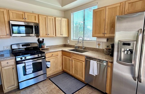 Tortolita House | Beautiful 1-bedroom private guesthouse in charming NW Tucson.