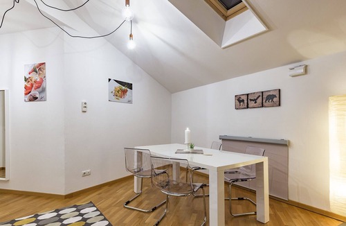 Egna Apartment | Beautiful 3 room apartment, modern & cozy