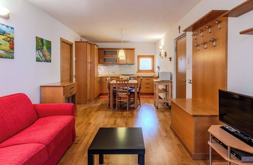 Carisolo Apartment | Beautiful apartment for 5 guests with TV and panoramic view