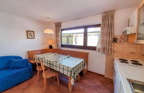 Alba Apartment | Beautiful apartment for 4 people with TV and pets allowed