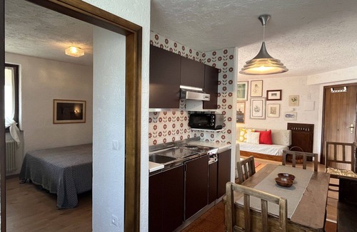 Sant'Antonio di Mavignola Apartment | Beautiful apartment for 4 guests with WIFI, TV, balcony and pets allowed