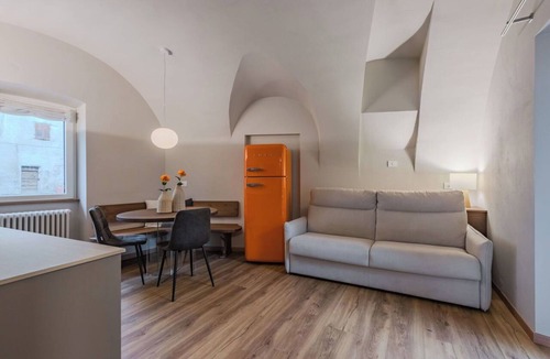 Fucine Apartment | Beautiful apartment for 8 guests with WIFI, TV and balcony