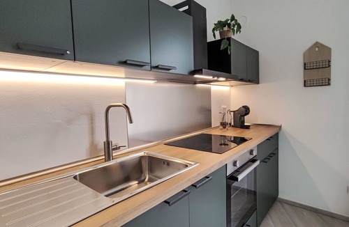 Ravina Apartment | Beautiful apartment for 4 people with WIFI, TV, patio and pets allowed