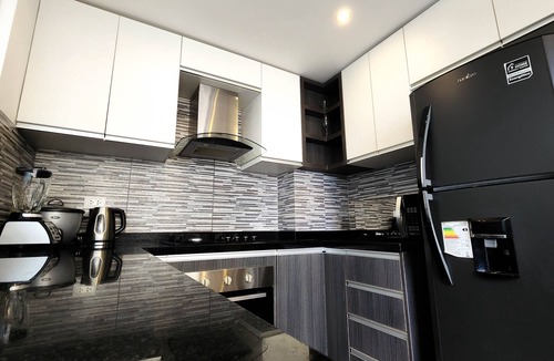 Miraflores Apartment | Beautiful Apartment in the Heart of Miraflores