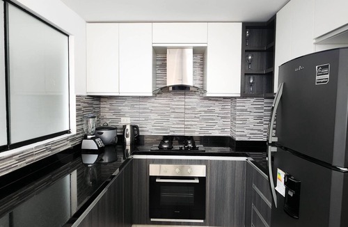 Miraflores Apartment | Beautiful Apartment in the Heart of Miraflores