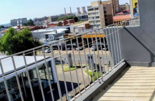 Bloemfontein Apartment | Beautiful City Centred Penthouse