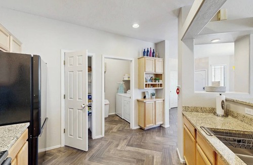 Rancho Vistoso Condo | Beautiful first-floor condo with pool, hot tub, & full kitchen - near hiking