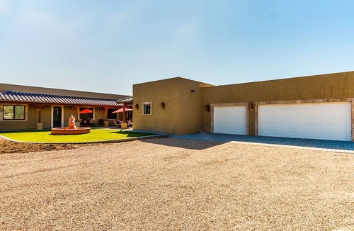 Tanque Verde House | Beautiful home in bear canyon
