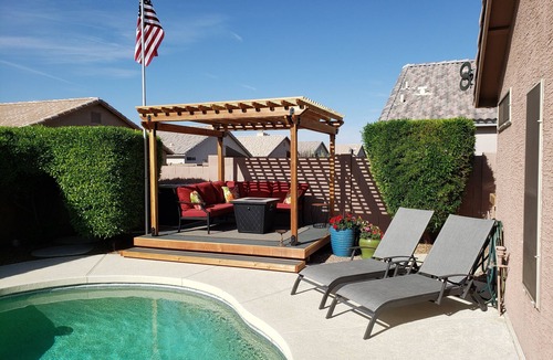 Surprise House | Beautiful Home with Private Pool and Tiki Bar. Close to Everything!