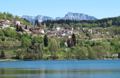Vattaro Apartment | Beautiful apartment for 4 people with terrace, pets allowed, panoramic view and parking