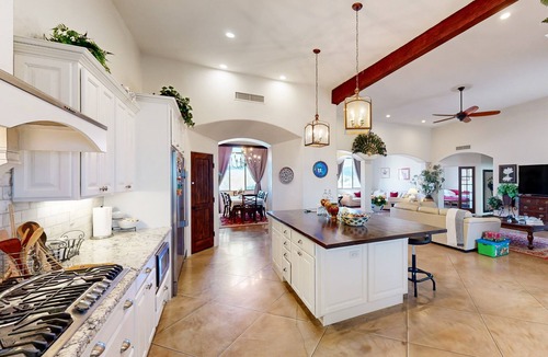 Forty Niners Country Club Estates House | Beautiful mountain view oasis with gourmet kitchen & community pool