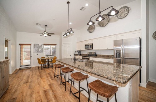 Yuma House | Beautiful Newly Remodeled Single Story 2Bdr 2Bath