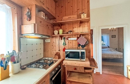Stava House | Beautiful villa for 6 people with TV and pets allowed
