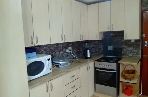 Pietermaritzburg House | Bed and Breakfast at The White House