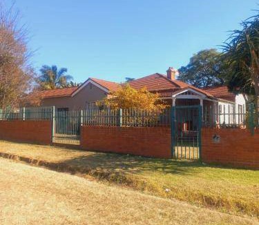 Dundee Bed & Breakfast | Bed and breakfast ∙ 2 guests