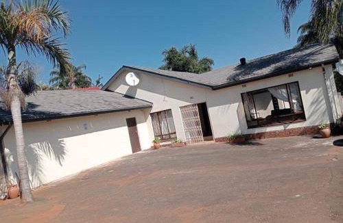 Empangeni Bed & Breakfast | Bed and breakfast ∙ 2 guests