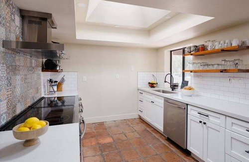 Desert View Village Cottage | Bed Rock Desert -pool Heat Available - Spring Break