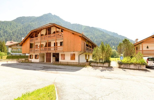 Pera Ski Chalet | Belvilla by OYO Pozza di Fassa Quattro