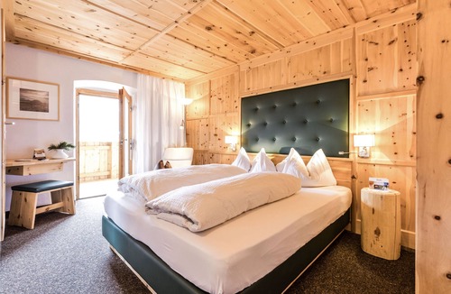 Aldino Hotel | Berghotel Jochgrimm - Your hoome in the Dolomites