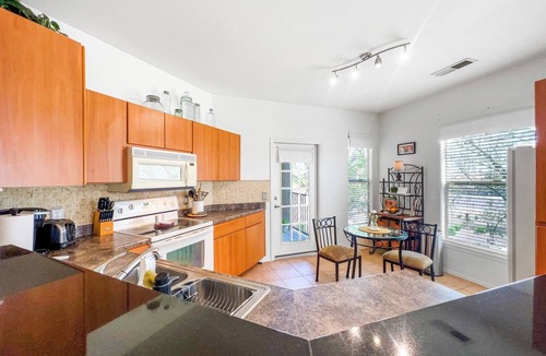 Litchfield Park House | Best 2 Bedroom in Litchfield Park! Hot Community Pool, 1 car garage