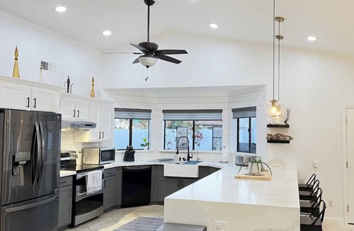 Mesa House | Best Cozy Stylish Spacious open Floor NEW HEATED POOL