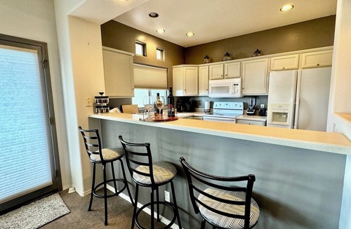 Rancho Vistoso Apartment | Best Oro Valley Vacation Condo Rental