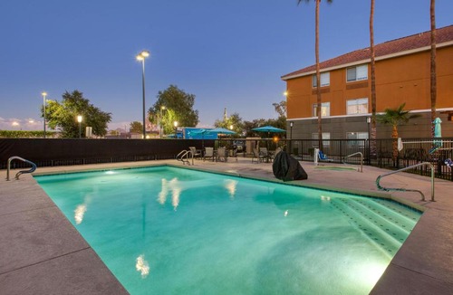 North Mountain Hotel | Best Western North Phoenix Hotel