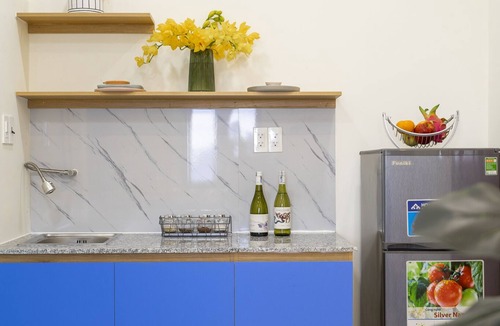 Phu Nhuan Apartment | Between airport & D1 center, fast wifi & check-in 24/7