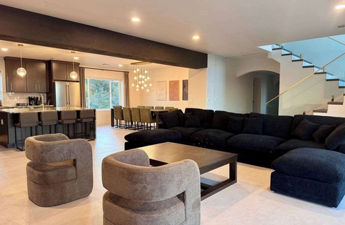 Painted Hills Estates House | Blue Ridge Estate Stunning Views, Heated Pool