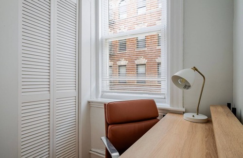 North End Apartment | Blueground | North End, view, nr Paul Revere House