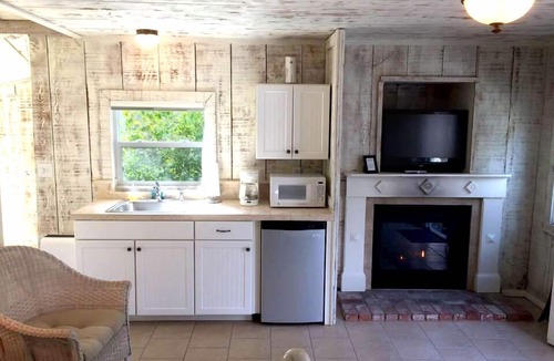 Mendocino House | Bluff House - a wonderful oceanfront home a short distance from town.