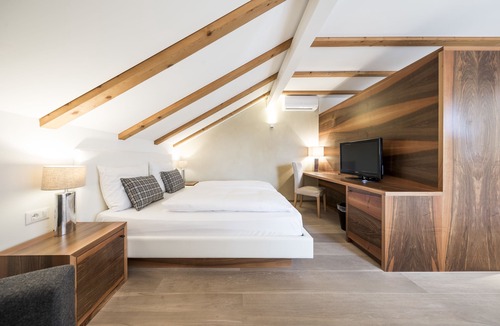 Nalles Hotel | Boutique Hotel Zum Rosenbaum