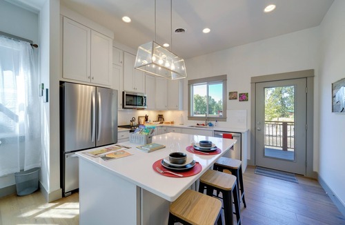 Four Corners House | Bozeman Home w/Deck: Walk to Fishing, Hot Springs