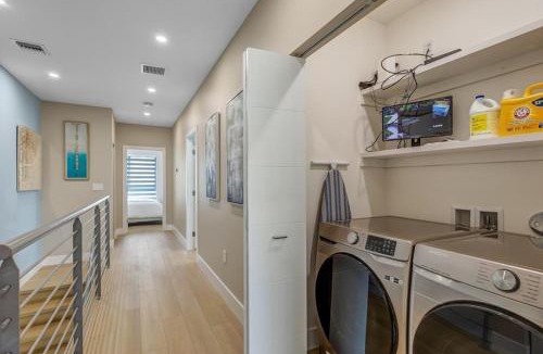 Tarpon River House | Brand New 3BR Townhome w Private Pool, FLL, Las Olas