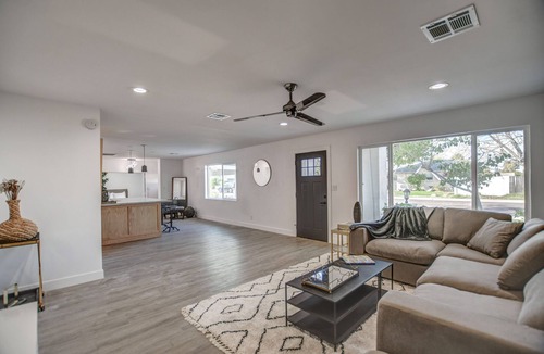 Pointe Scottsdale House | Brand New Gorgeous Designer Home 5m to Old Town, Pool- Double Master 5 Bdrm/3 ba