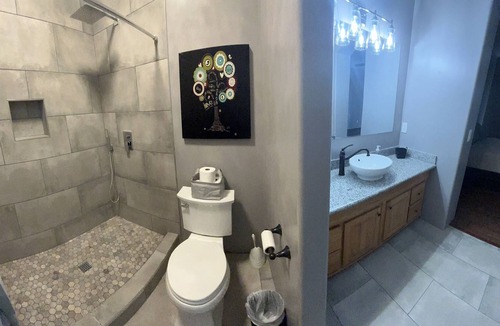 Peoria House | Breathtaking views and in the best location!