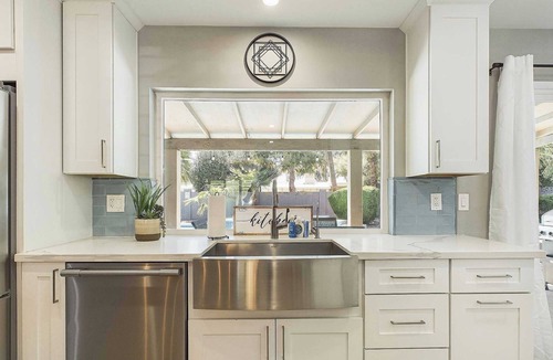 Raskin Estates House | Breeze Retreat on Eugie Terrace #42045