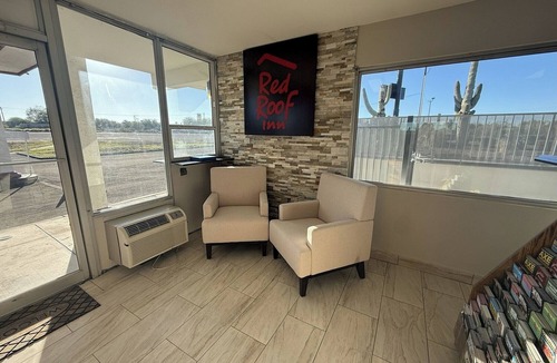 Tucson Hotel | Bright & Modern Superior King Room—Perfect for a Comfortable Stay