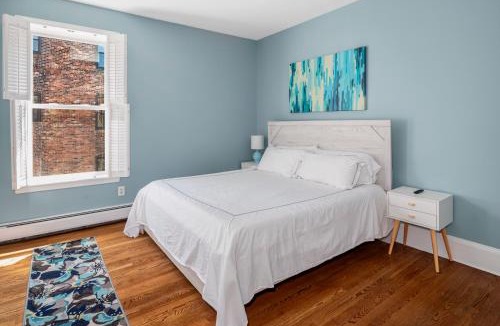 Fenway–Kenmore Apartment | Brownstone Townhouse in Fenway