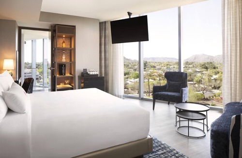 Fashion Square Hotel | Caesars Republic Scottsdale, a Hilton Hotel