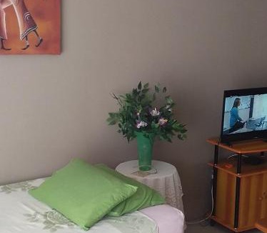 Kingsborough Apartment | Capri Two