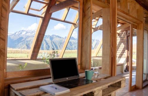 Maras House | Casa 100% ecológica con vista a los glaciares andinos