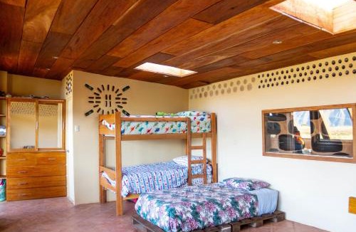 Maras House | Casa 100% ecológica con vista a los glaciares andinos