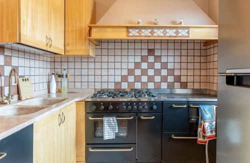Predaia Apartment | Casa ai Tre Colli, Tres Ospitar