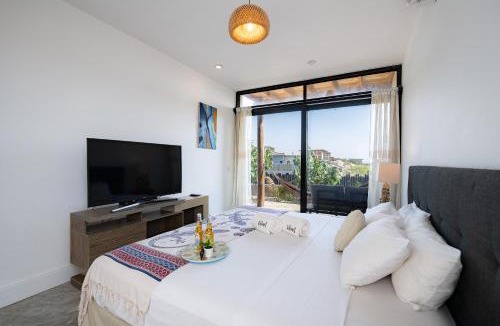 Mancora House | Casa Arte by Vibrant