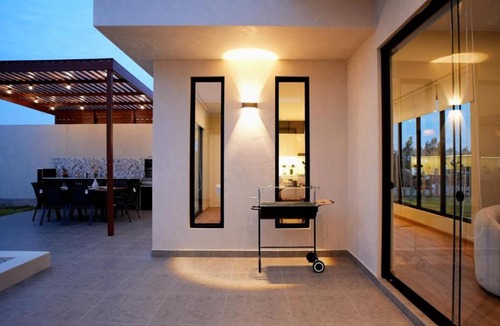 Salas House | Casa Aura con piscina privada y zona parrilla