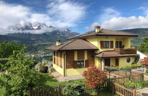 Tenna House | Casa BELVEDERE