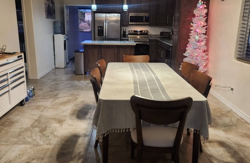 Rio Rico House | Casa Blanca, Newer 3-bedroom house in amazing Rio Rico with WiFi, AC, spa, patio